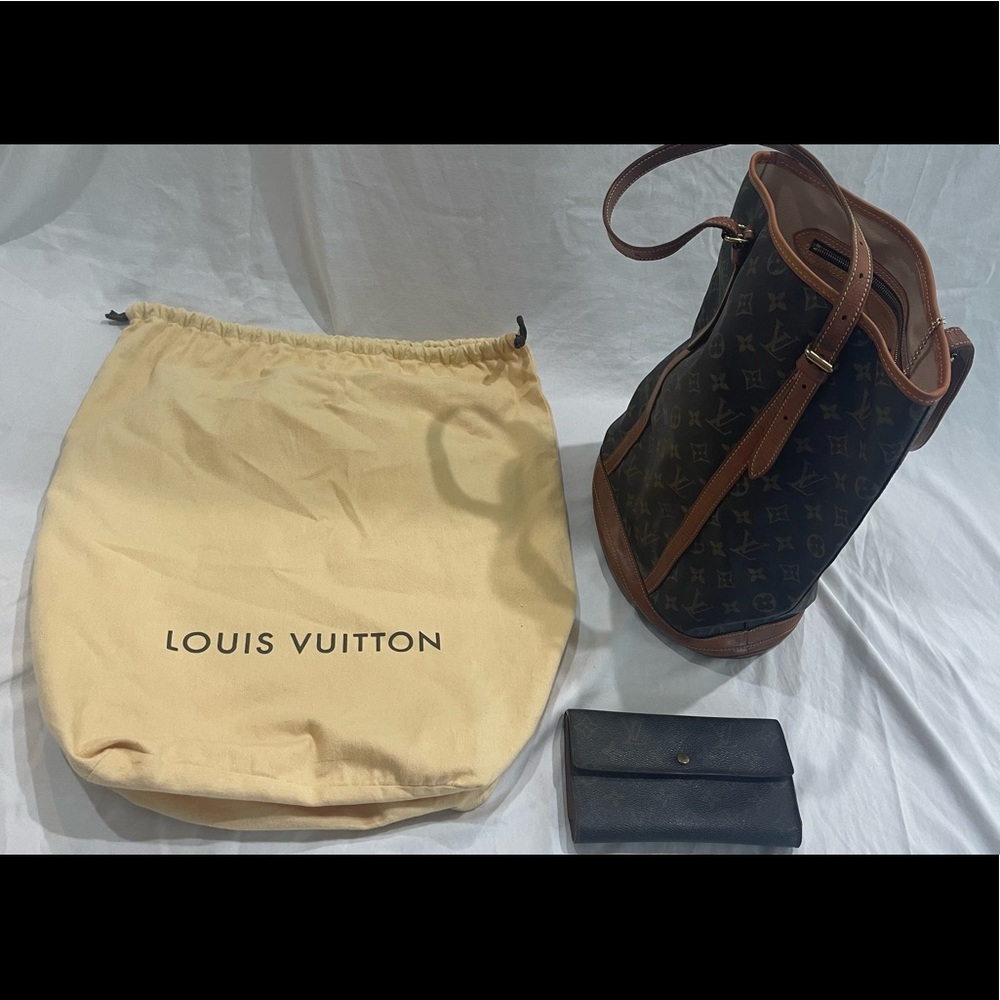 Louis Vuitton Monogram Bucket Tote + Sarah Wallet Trifold Long